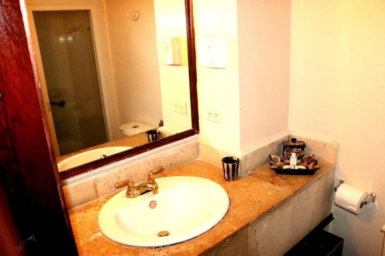 Hotel Martell ซานเปโดร ซูลา ภายนอก รูปภาพ